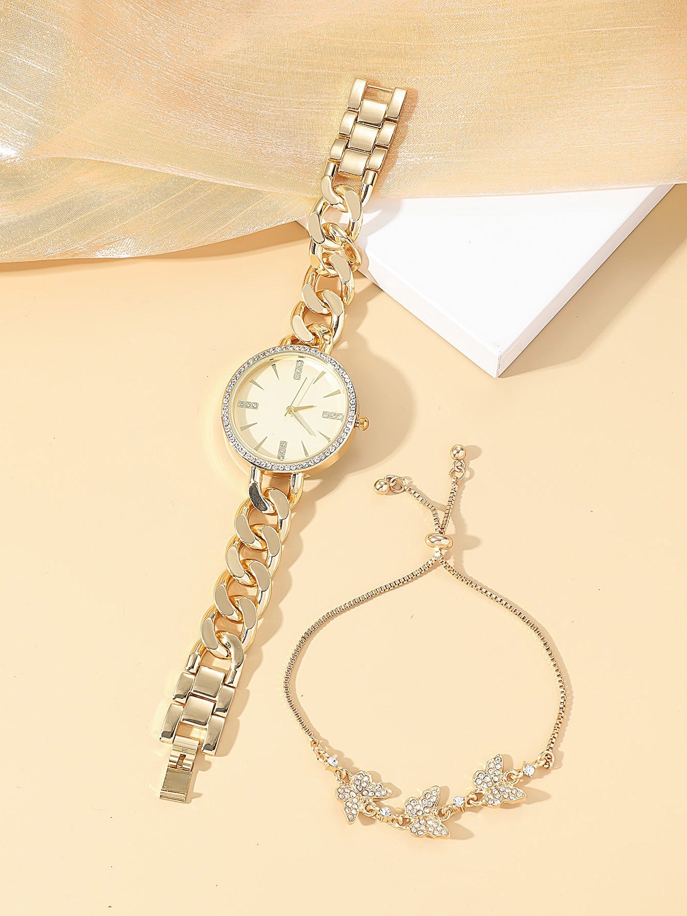 Collier Pendentif Papillon Cristal – Bijou Femme Elégant